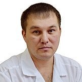 Врач Иванов Геннадий Владимирович