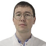 Врач Кадыров Рашид Аманович