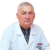 Врач Хафизов Юрий Сальманович