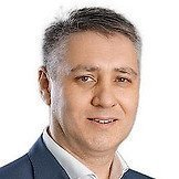 Врач Хисматуллин Азат Салимович